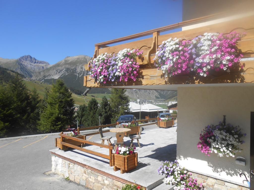 Hotel Del Bosco ลีวินโญ ภายนอก รูปภาพ