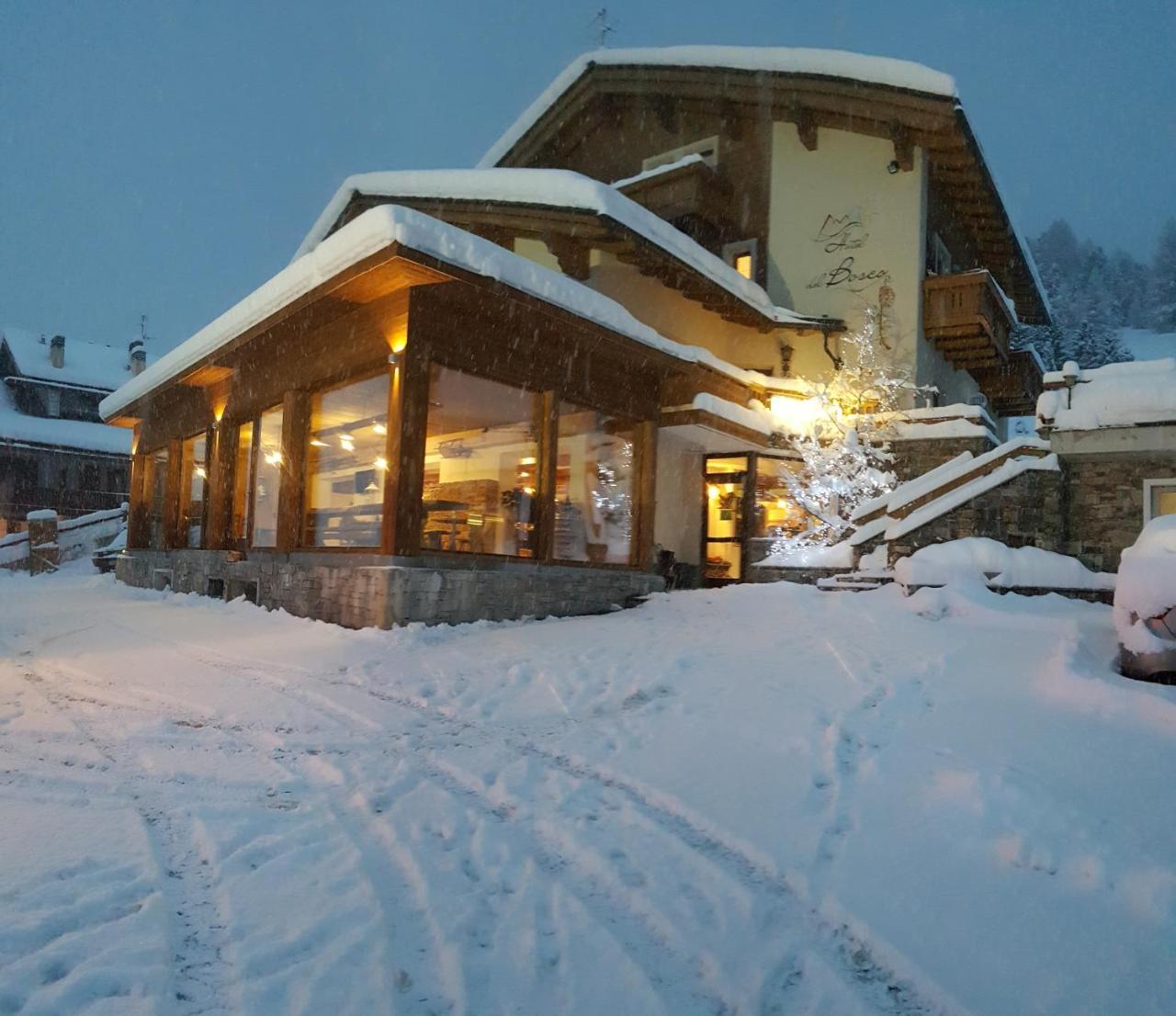 Hotel Del Bosco ลีวินโญ ภายนอก รูปภาพ